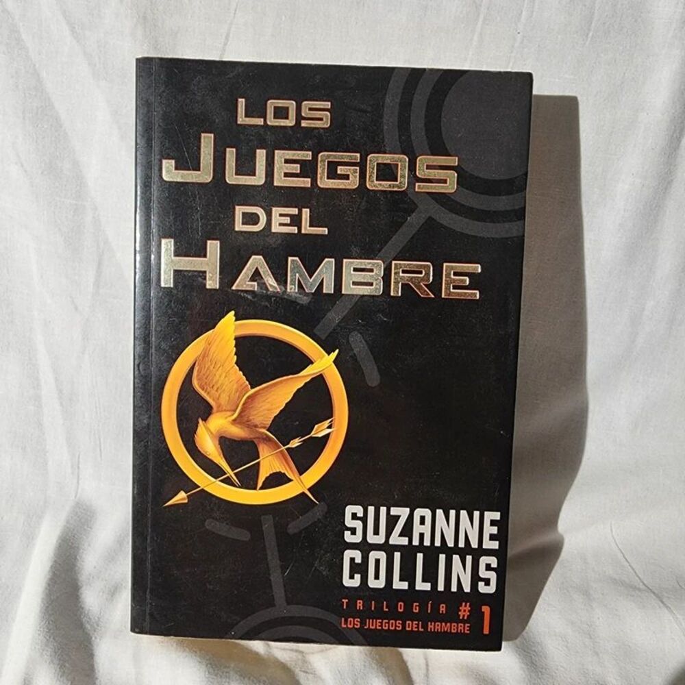 Los Juegos Del Hambre Suzanne Collins Spanish Edition Hardcover Book